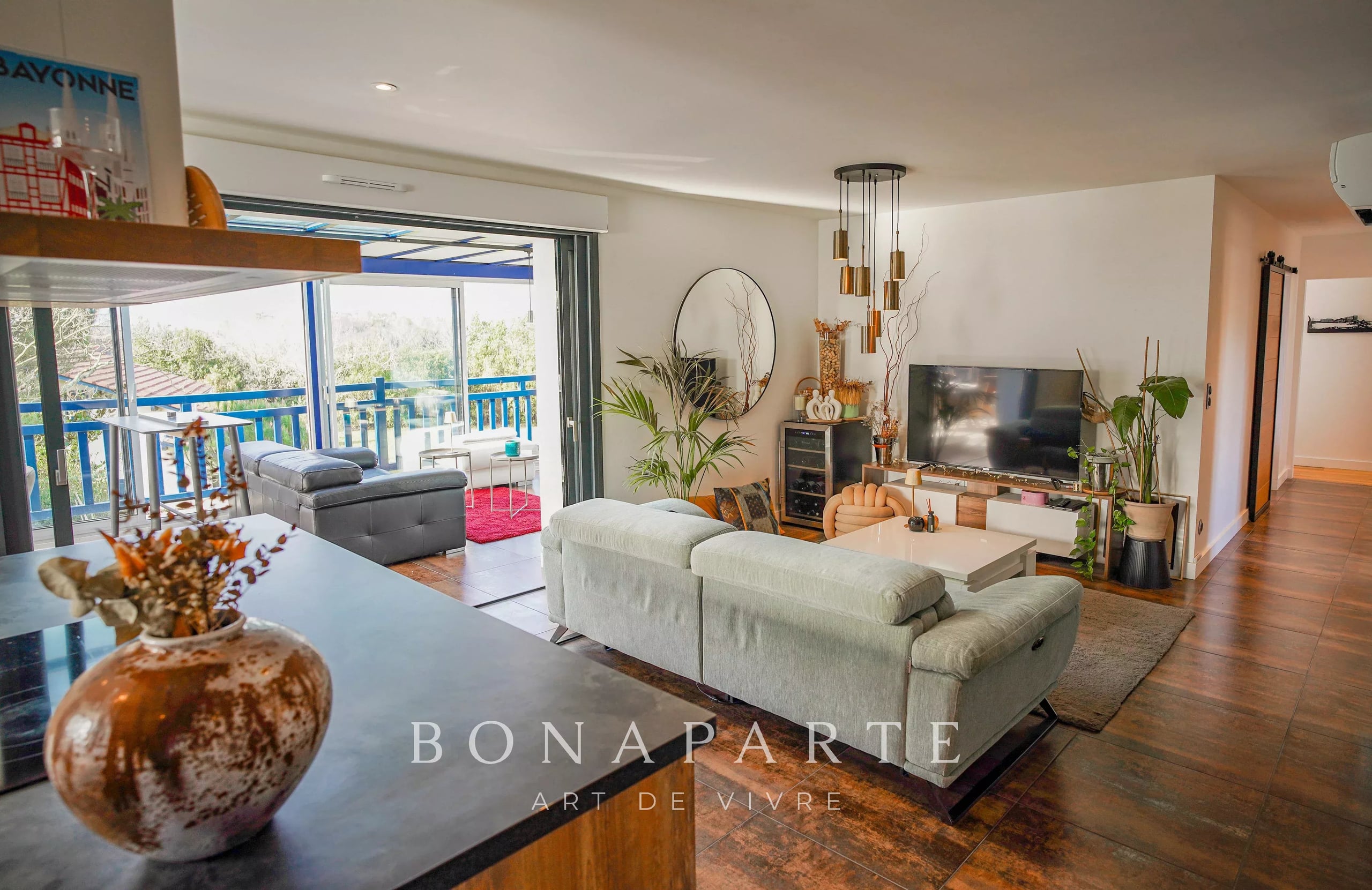APPARTEMENT DE 134m² / 3 CHAMBRES - VUE MER, RHUNE ET TROIS COURONNES
